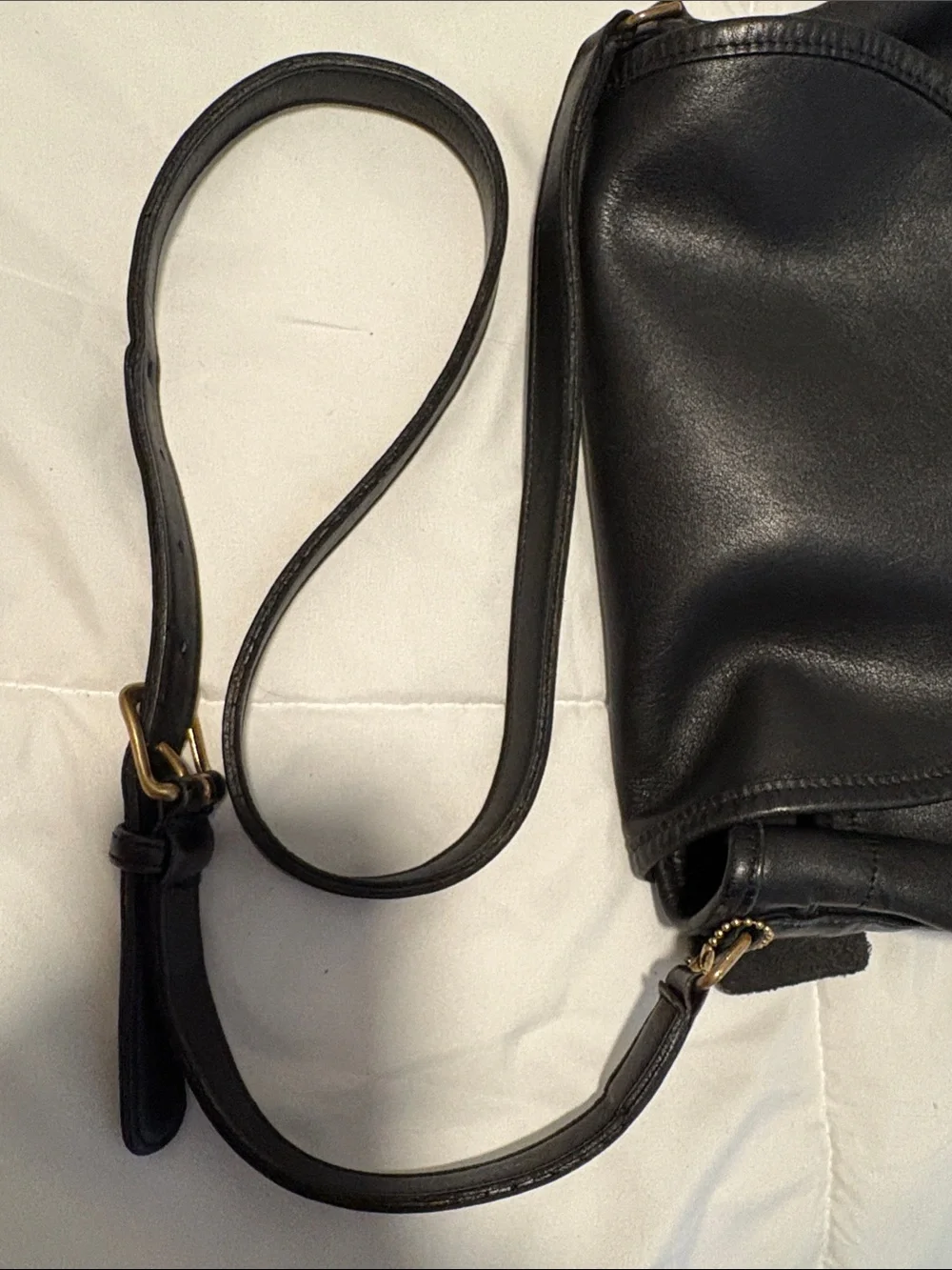 Coach Vintage #4025 Lightweights Collection Shoulder Pouch